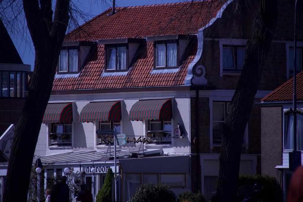 Hotel Sanders De Paauw Sluis Exterior photo